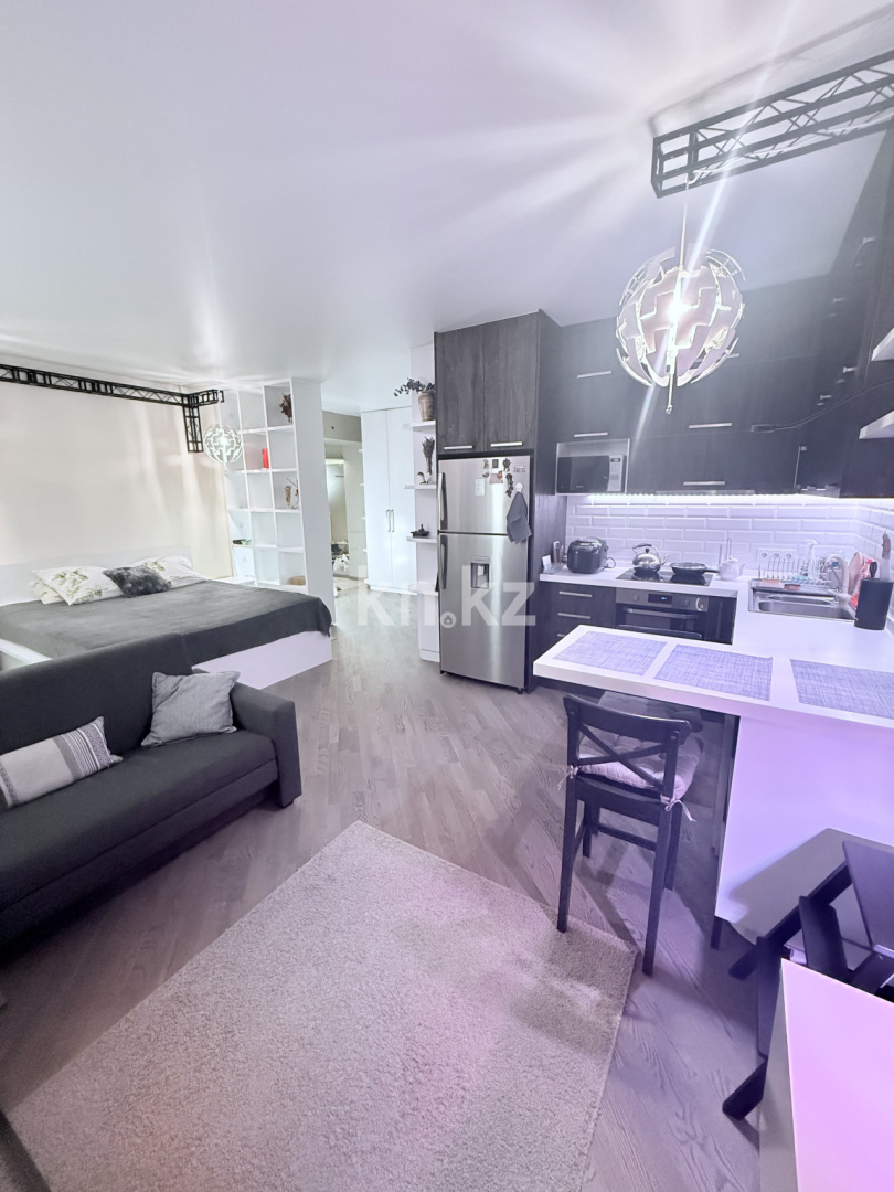 Аренда 1-комнатной квартиры, 49.9 м², ул. Жарокова, дом  137 - Аренда квартир помесячно в Алматы фото 3 из 11