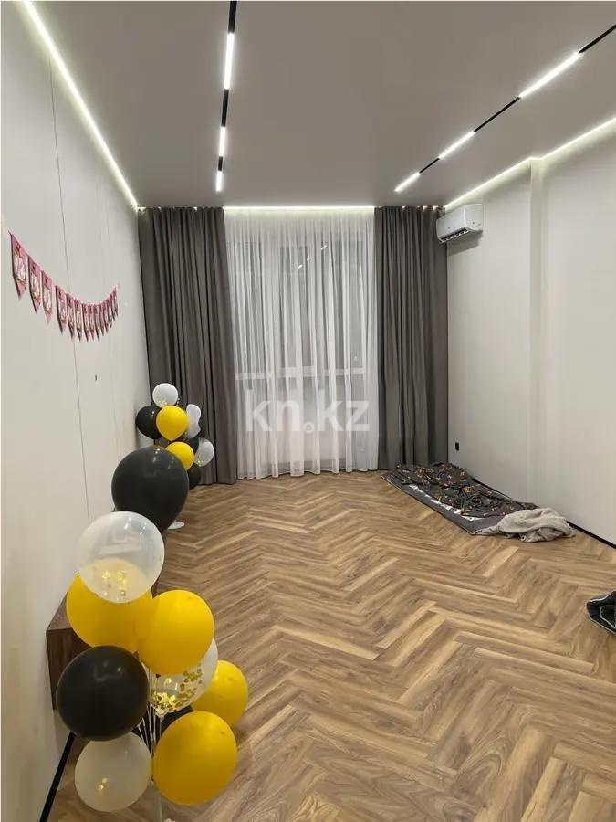 Продажа 3-комнатной квартиры, 100 м², пр. Сейфуллина, дом  469а - Продажа  трехкомнатных квартир в Алматы без посредников фото 1 из 5
