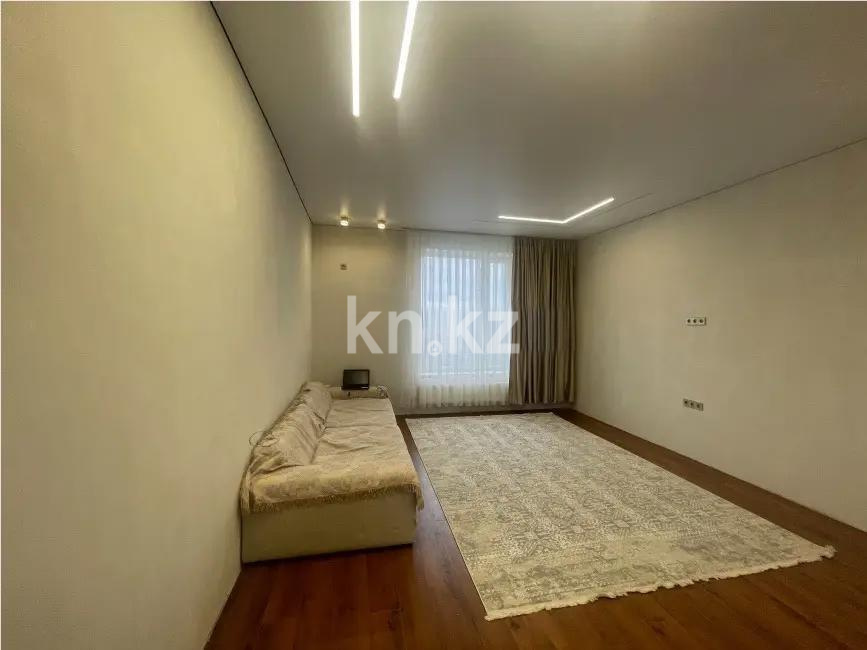 Продажа 3-комнатной квартиры, 99.4 м², ул. Айтматова, дом  77/6 - Продажа квартир в Астане фото 1 из 5