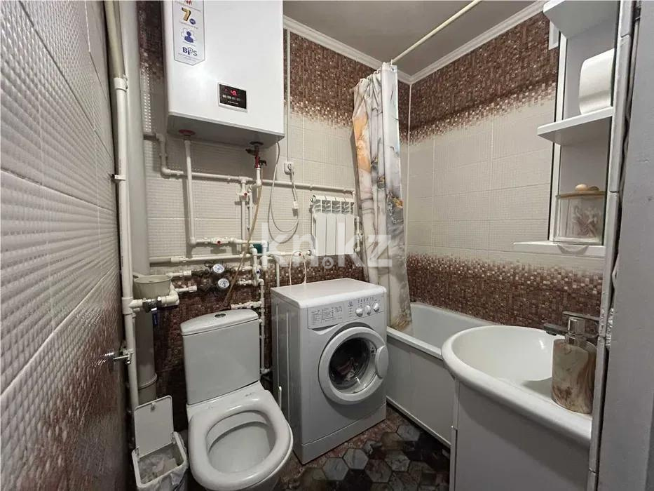 Продажа 3-комнатной квартиры, 63 м², ул. Абая, дом  68 - Продажа квартир в Темиртау без посредников фото 5 из 5