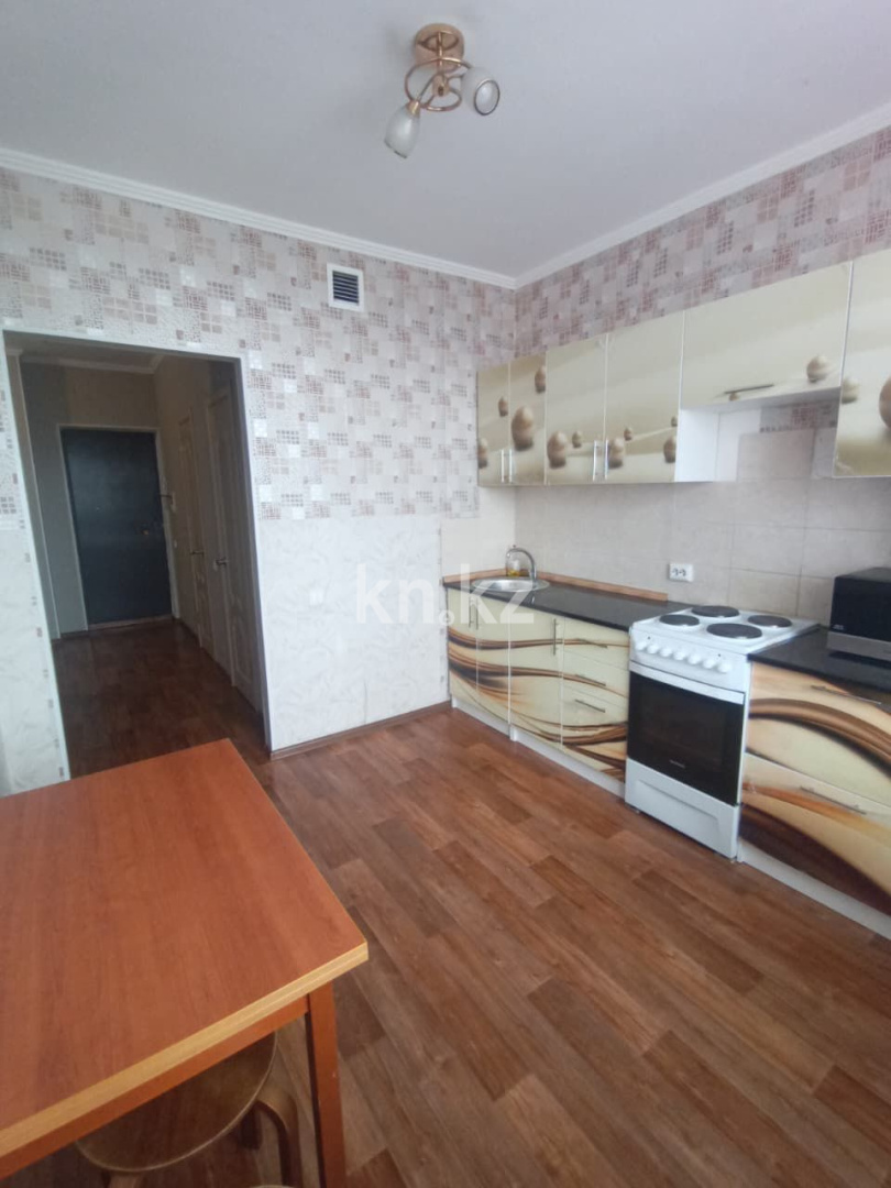 Аренда 2-комнатной квартиры, 55 м² - Аренда квартир помесячно в Казахстане - страница 8 фото 1 из 12