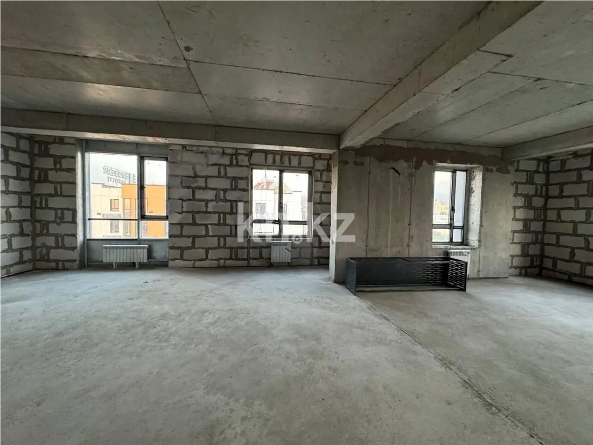 Продажа 3-комнатной квартиры, 120.7 м², пр. Абая, дом  28а в Алматы - фото 2