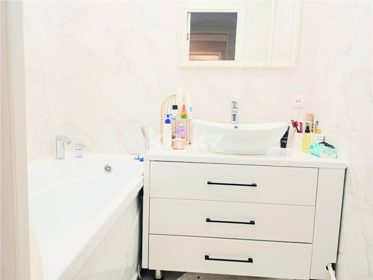 Продажа 4-комнатной квартиры, 81 м² в Караганде - фото 10