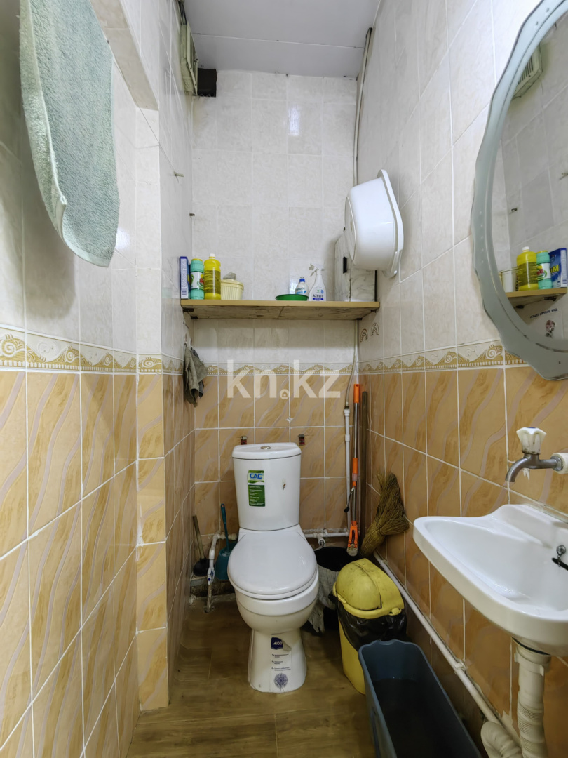 Продажа , 60 м², пр. Бухар-жырау, дом  96 - Продажа офисных и торговых помещений в Караганде фото 18 из 21