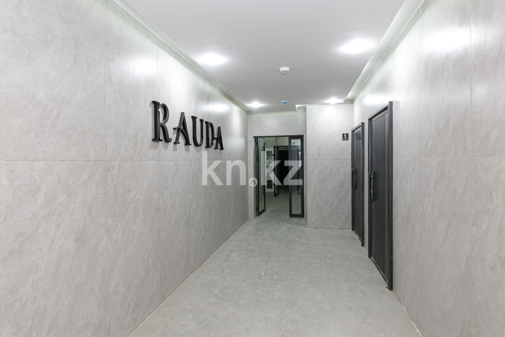 Продажа 2-комнатной квартиры, 42 м², пр. Туран, дом  71 - пр. Улы Дала в Астане - фото 37