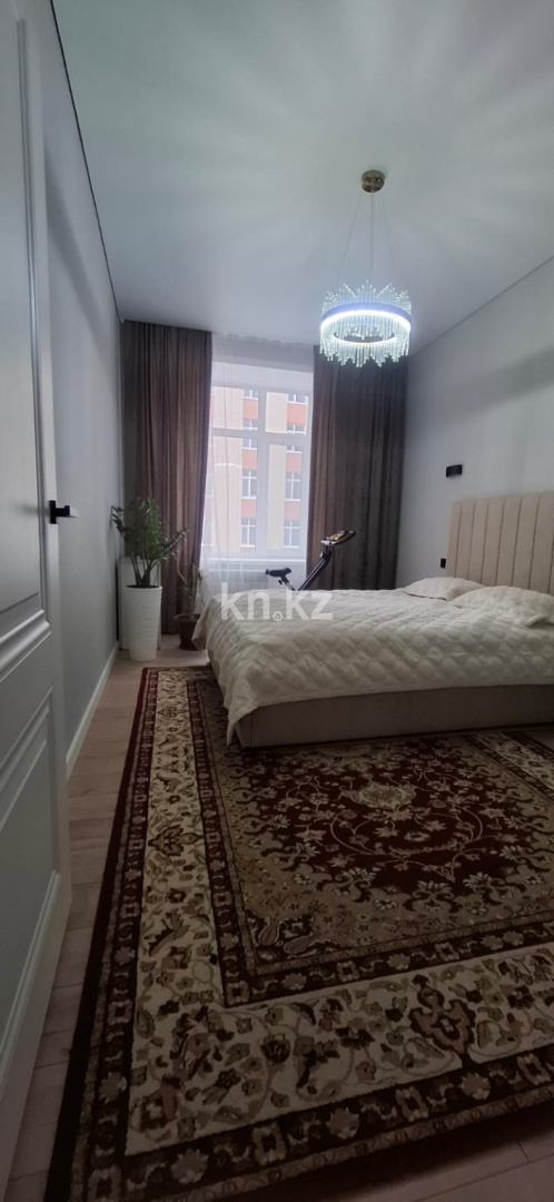 Продажа 4-комнатной квартиры, 118 м², ул. Букетова, дом  3/5 - Продажа  четырехкомнатных квартир в Караганде с фото фото 11 из 14