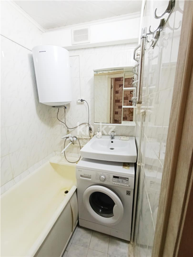 Продажа 3-комнатной квартиры, 48 м², мкр-н 23 в Караганде - фото 12