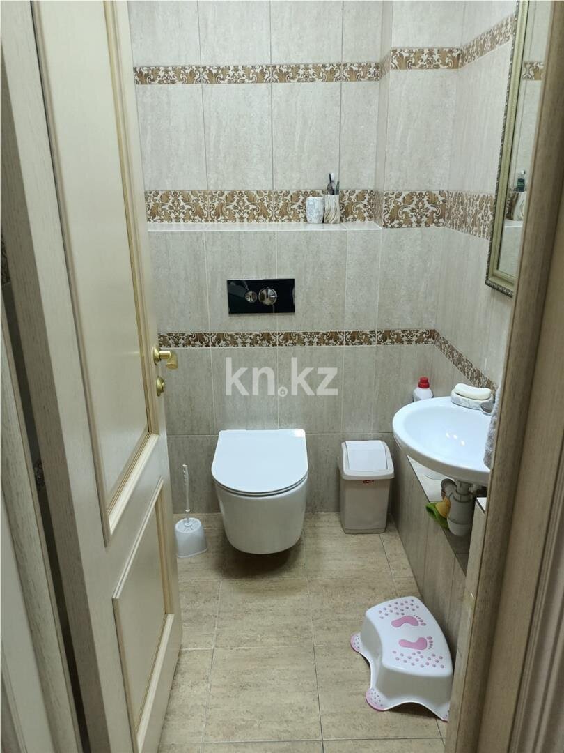 Продажа 5-комнатной квартиры, 200 м² в Астане - фото 36