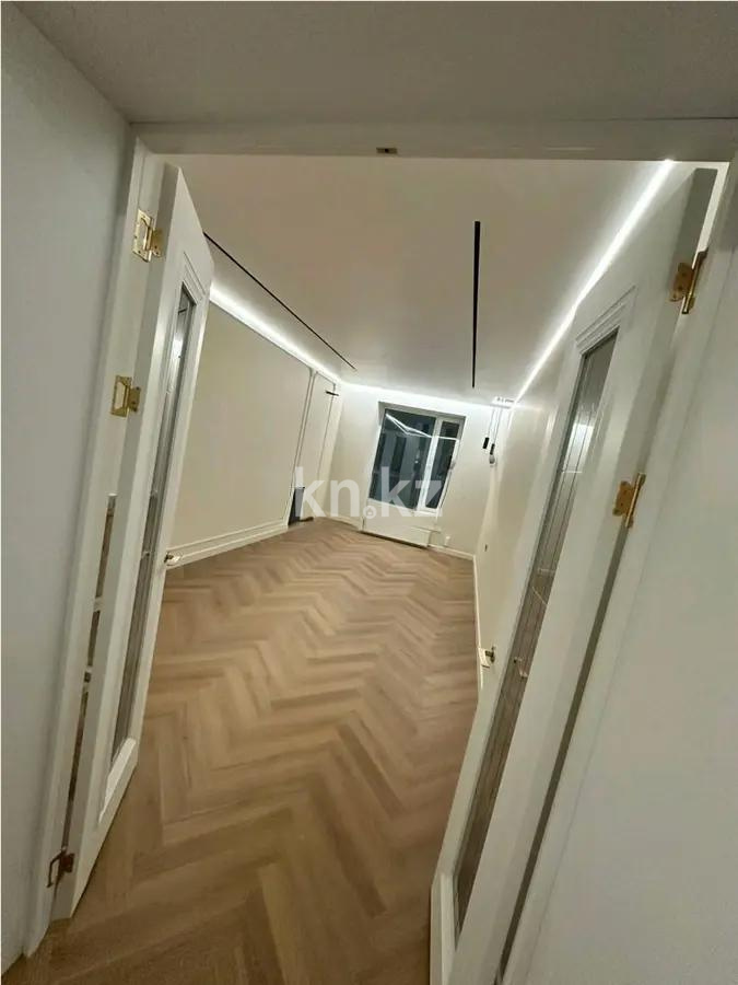 Продажа 3-комнатной квартиры, 90 м², ул. Жошы хана, дом  14/1 в Астане - фото 2