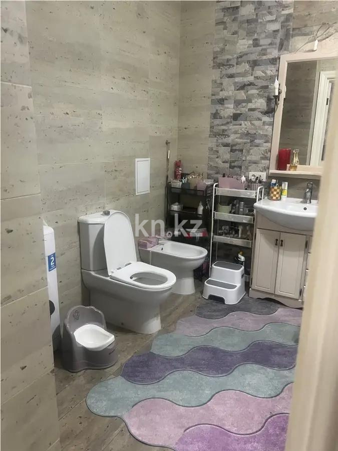 Продажа 4-комнатной квартиры, 177 м², ул. Мухамедханова, дом  7 в Астане - фото 5