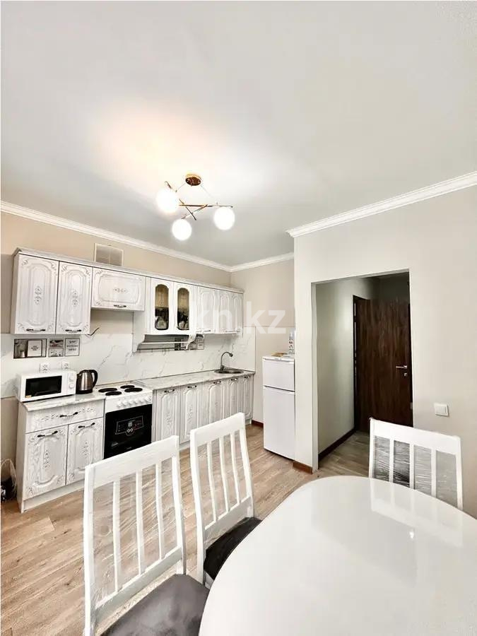 Продажа 1-комнатной квартиры, 38 м², ул. Нажимеденова, дом  13 - Продажа  однокомнатных квартир в Астане фото 1 из 6