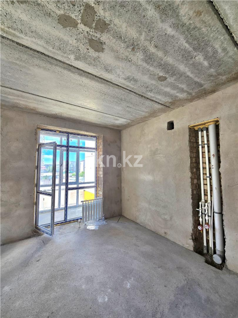 Продажа 4-комнатной квартиры, 90 м² - Недвижимость в Караганде - страница 2 фото 3 из 15