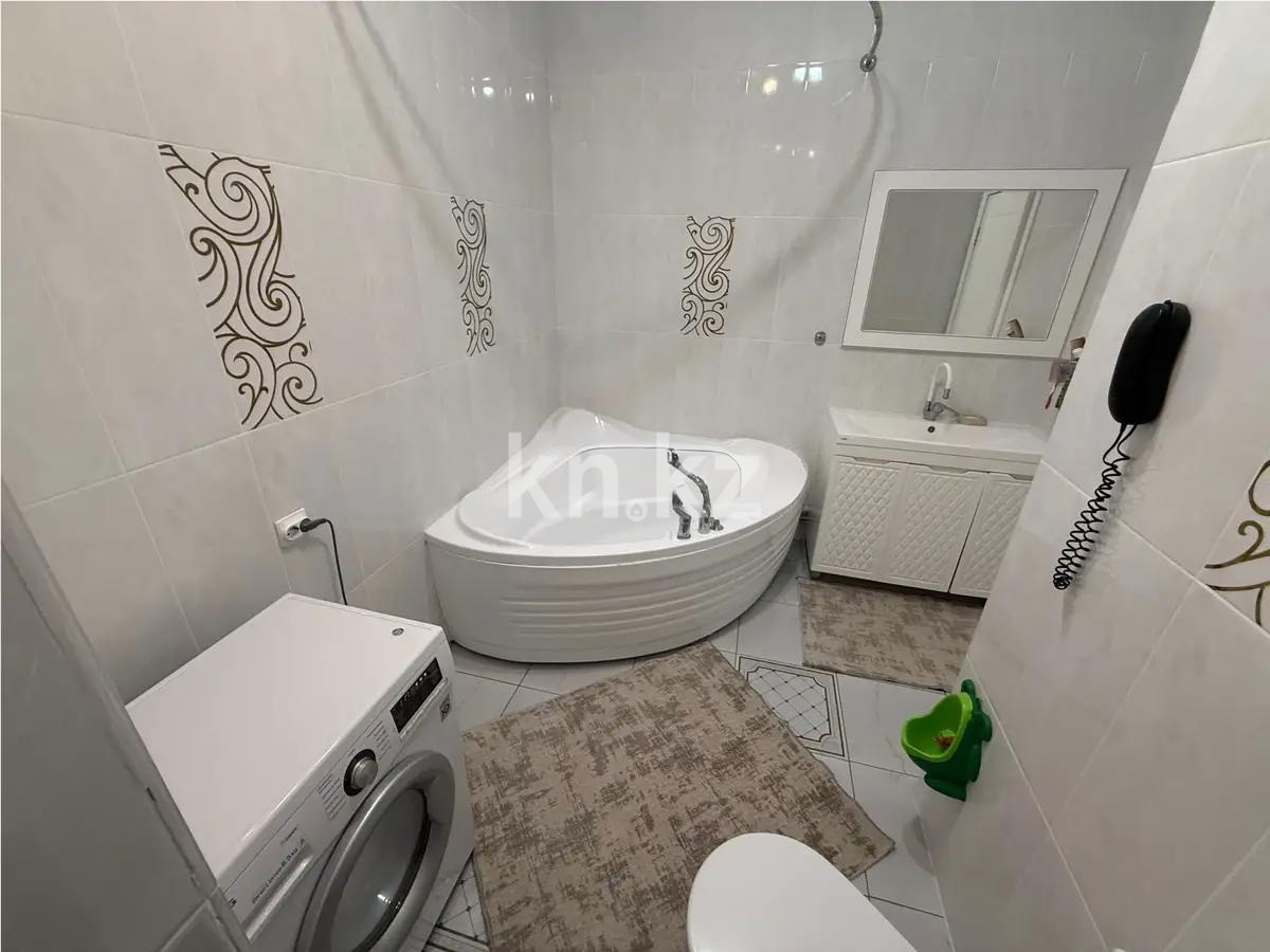 Продажа 3-комнатной квартиры, 103 м², ул. Сыганак, дом  17Б в Астане - фото 5