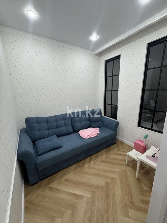 Продажа 3-комнатной квартиры, 70.2 м² в Алматы - фото 2