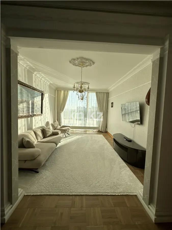 Продажа 4-комнатной квартиры, 125 м², ул. Сыганак, дом  17Е в Астане