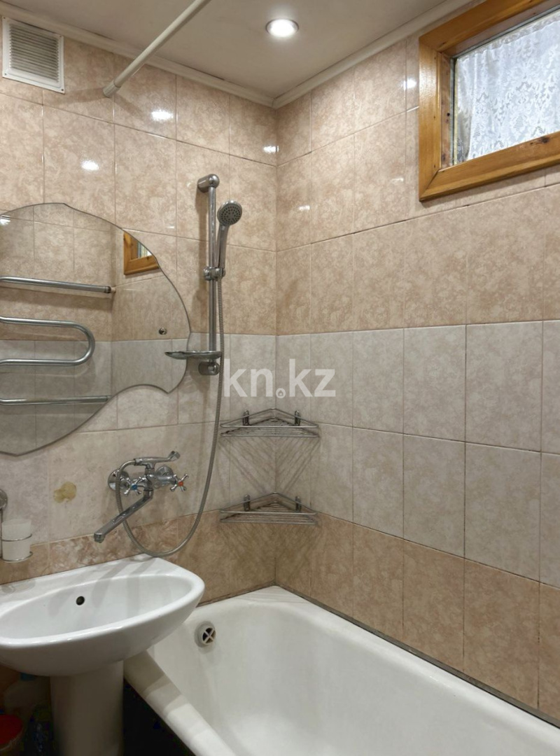 Продажа 2-комнатной квартиры, 44.2 м² - Продажа квартир в Усть-Каменогорске фото 15 из 23