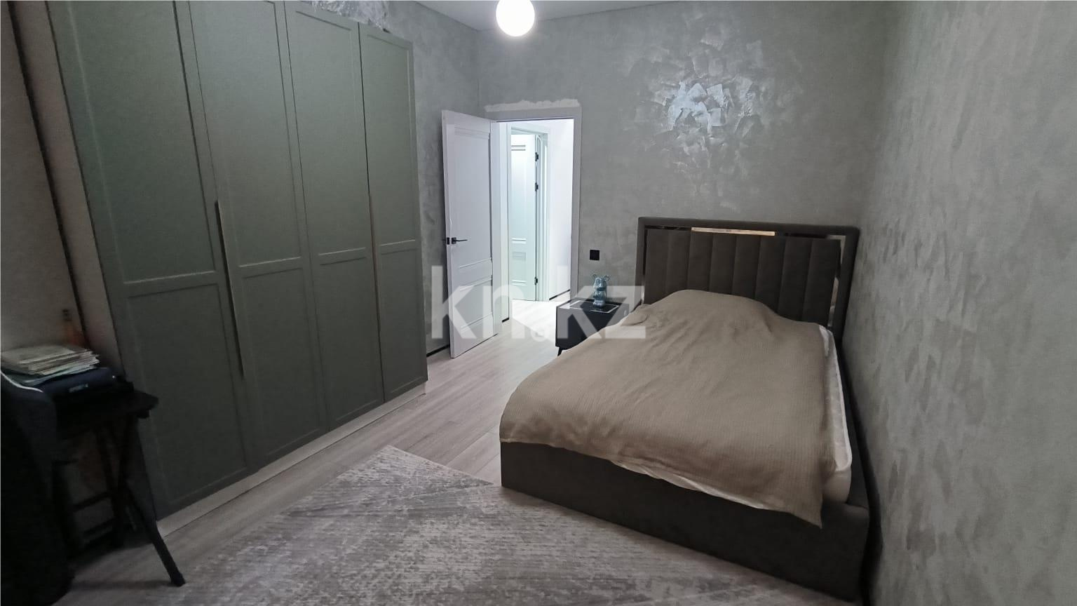 Продажа 4-комнатной квартиры, 107 м², ул. Муканова в Караганде - фото 11