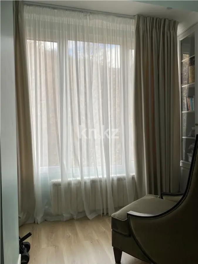 Продажа 4-комнатной квартиры, 112 м², ул. Керей-Жанибек хандар, дом  470а - Аренда квартир помесячно в Уральске фото 2 из 5