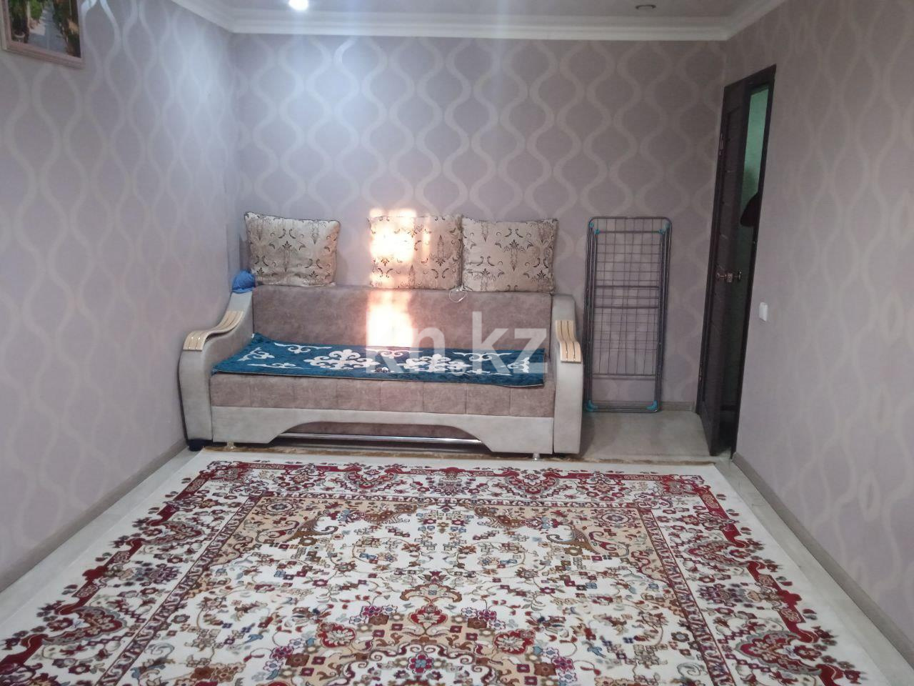 Продажа 3-комнатной квартиры, 57 м², мкр-н 12, дом  38 в Караганде - фото 2