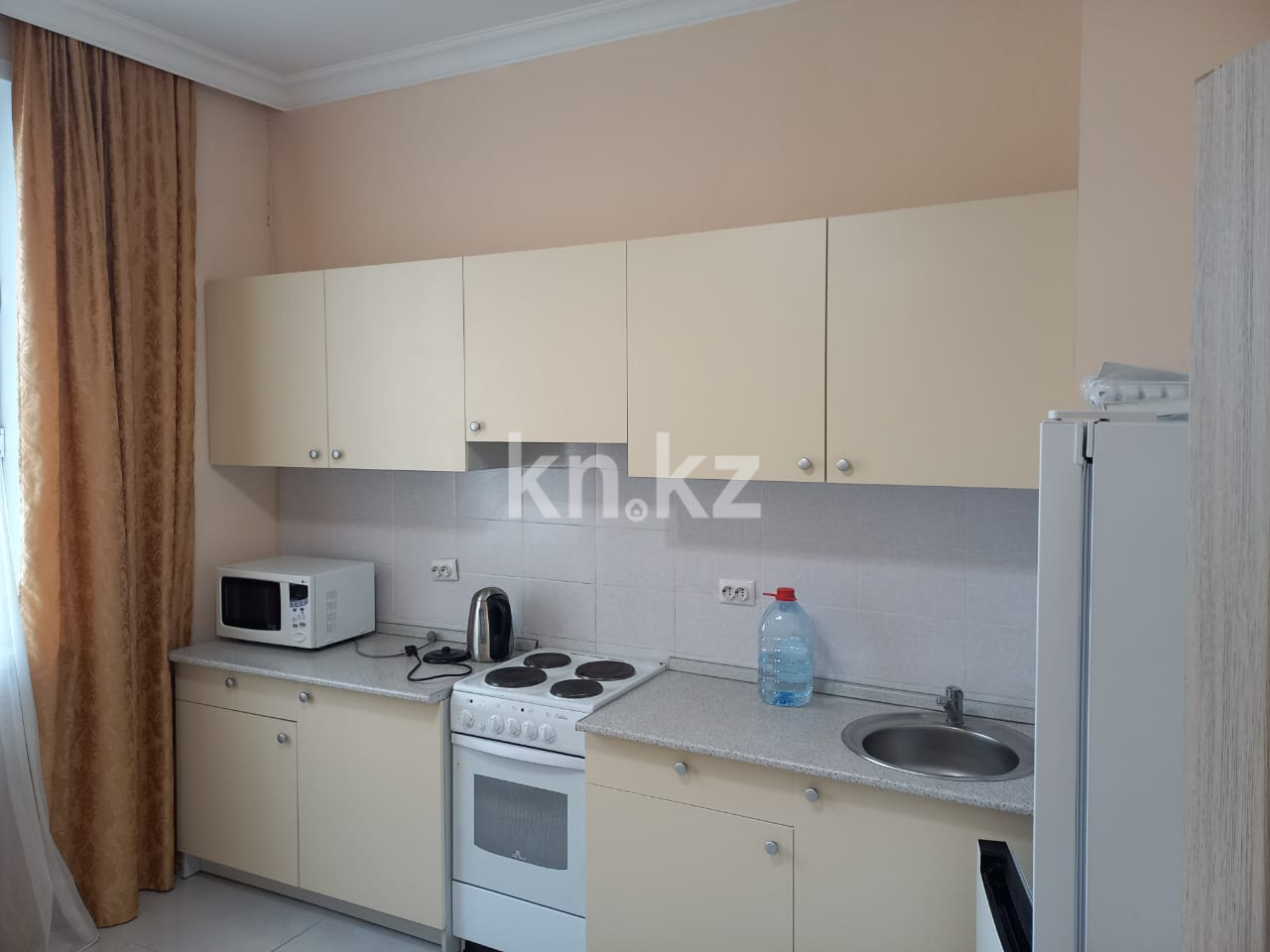 Аренда 1-комнатной квартиры, 45 м², пр. Улы Дала, дом  58 - Аренда жилой и коммерческой недвижимости в Казахстане фото 1 из 8