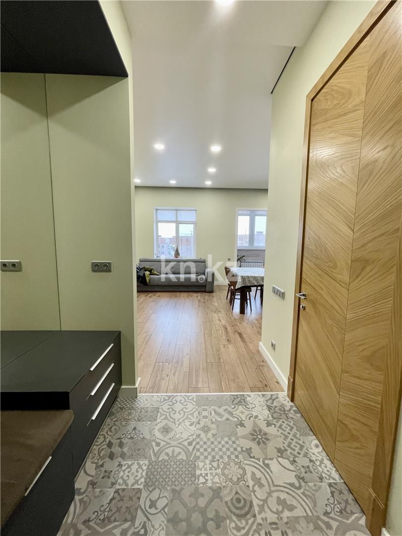 Продажа 3-комнатной квартиры, 82 м², мкр-н Гульдер-1, дом  1/4 - Продажа  трехкомнатных квартир в Караганде фото 21 из 32