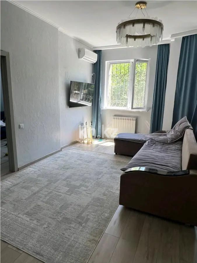 Продажа 3-комнатной квартиры, 65 м², ул. Есенберлина, дом  155 - Продажа квартир без посредников в Алматы фото 1 из 8