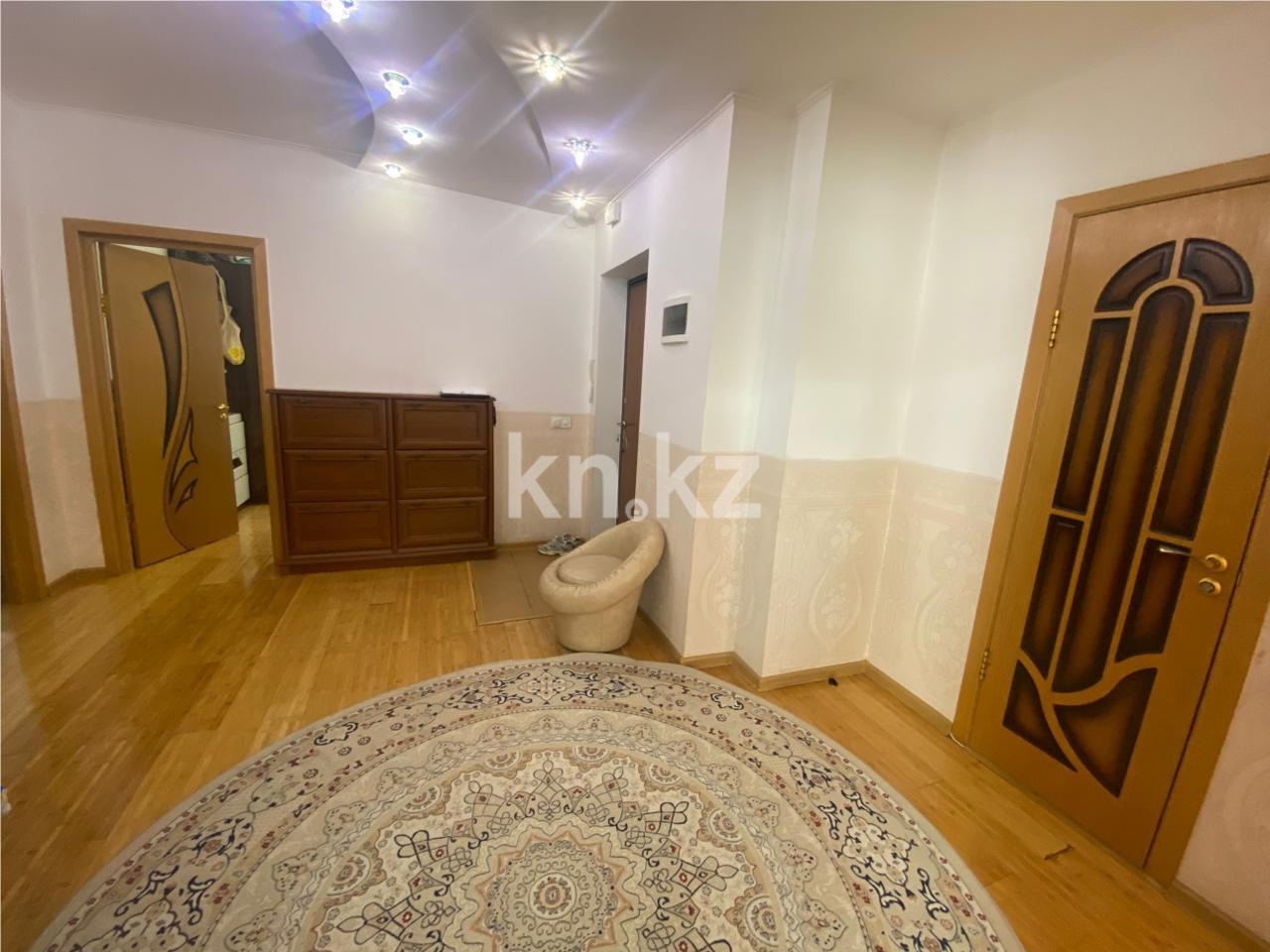 Продажа 3-комнатной квартиры, 95.2 м², пр. Момышулы в Астане - фото 9