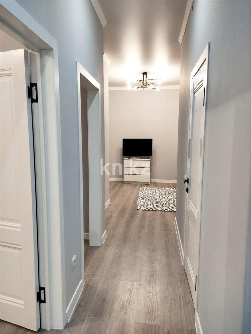 Продажа 2-комнатной квартиры, 54 м², ул. Дюсембекова - Продажа  двухкомнатных квартир в Караганде фото 9 из 12