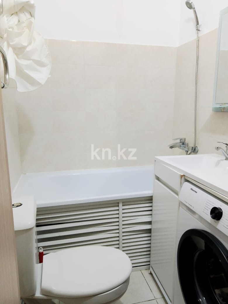 Продажа 1-комнатной квартиры, 34 м², Райымбека батыра, дом  277 в Алматы - фото 8