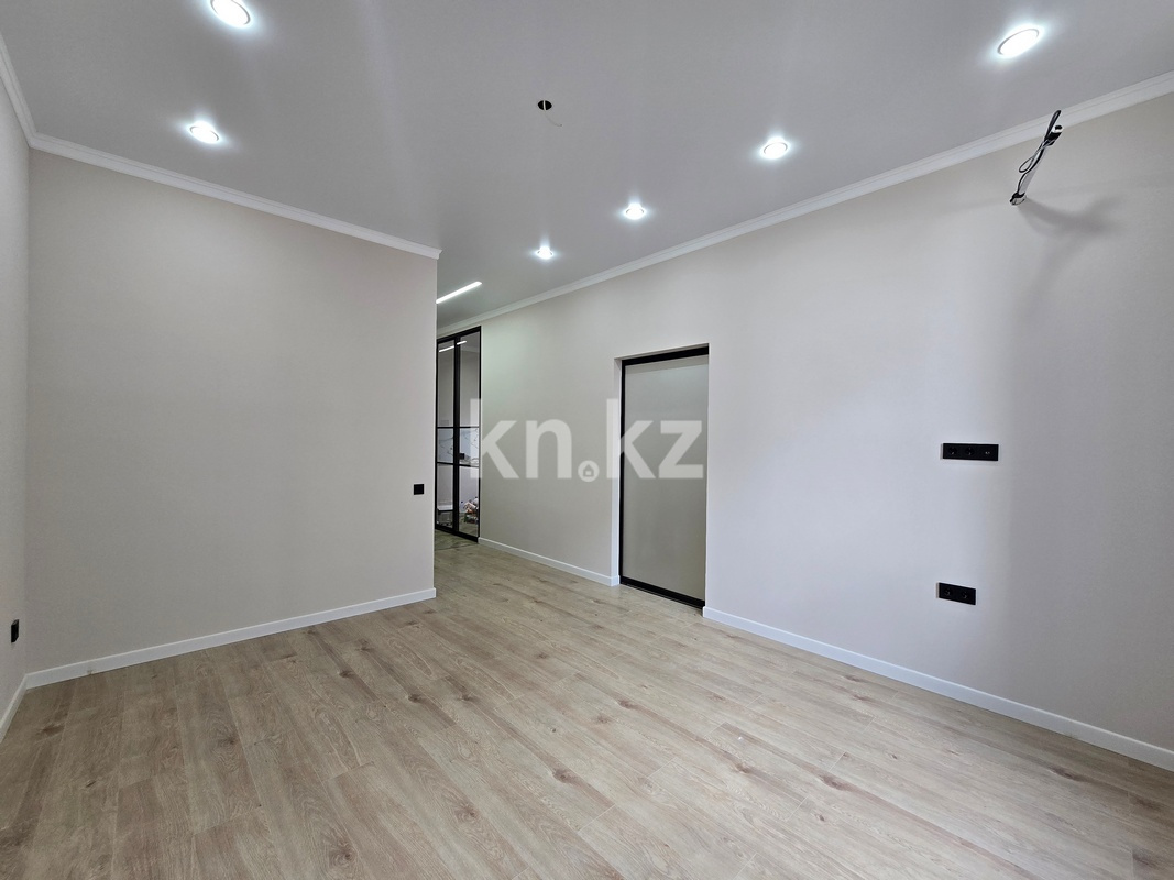 Продажа 2-комнатной квартиры, 55 м², ул. Тургута Озала в Алматы - фото 8