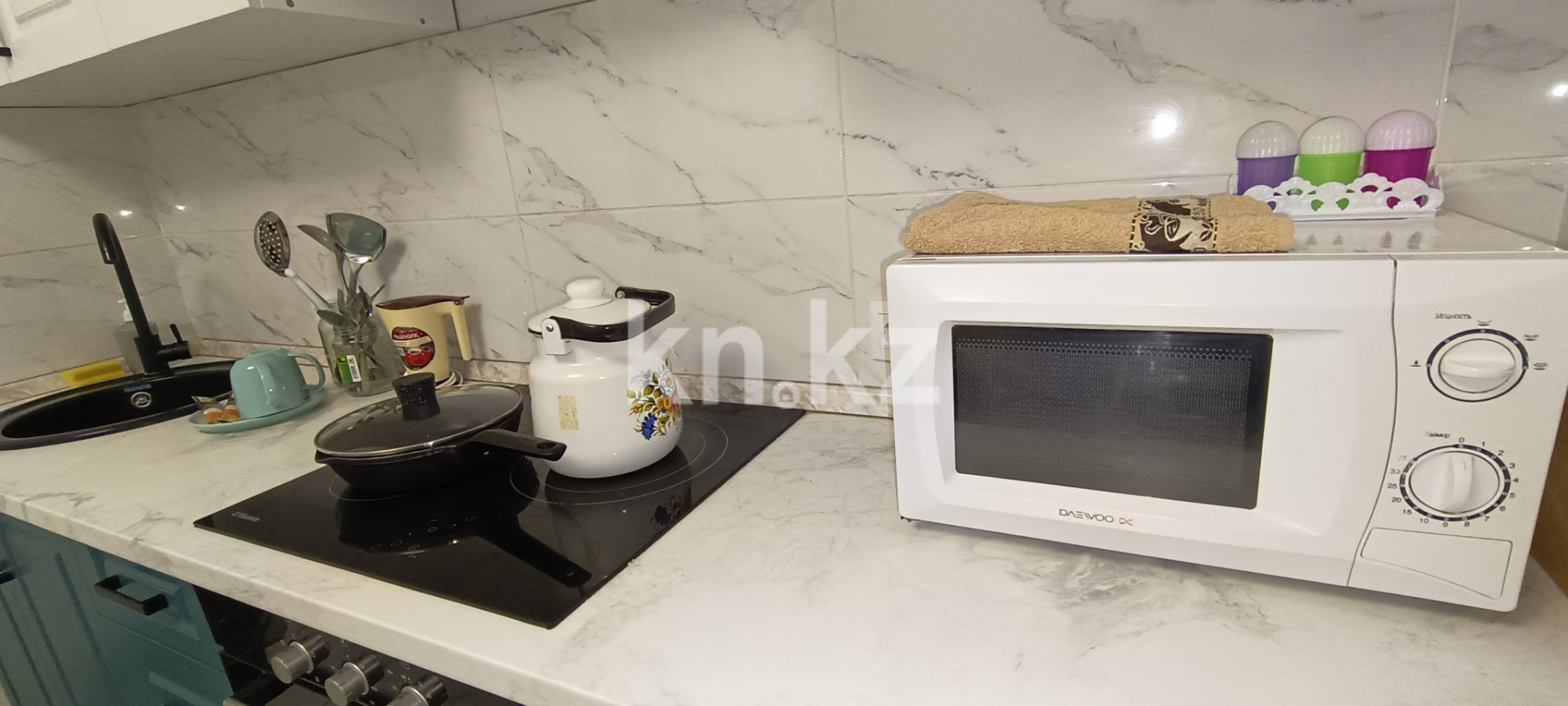 Аренда 1-комнатной квартиры посуточно, 40 м², ул. Абишева, дом  36 - пр. Райымбека - Продажа квартир в Алматы фото 9 из 14