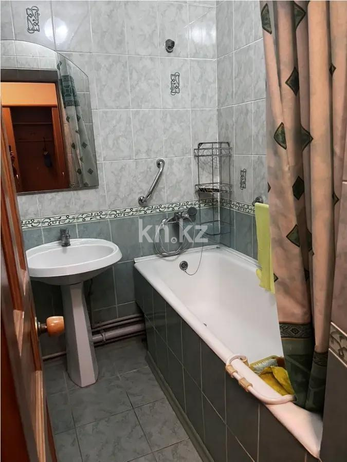 Продажа 2-комнатной квартиры, 70.1 м² в Алматы - фото 3