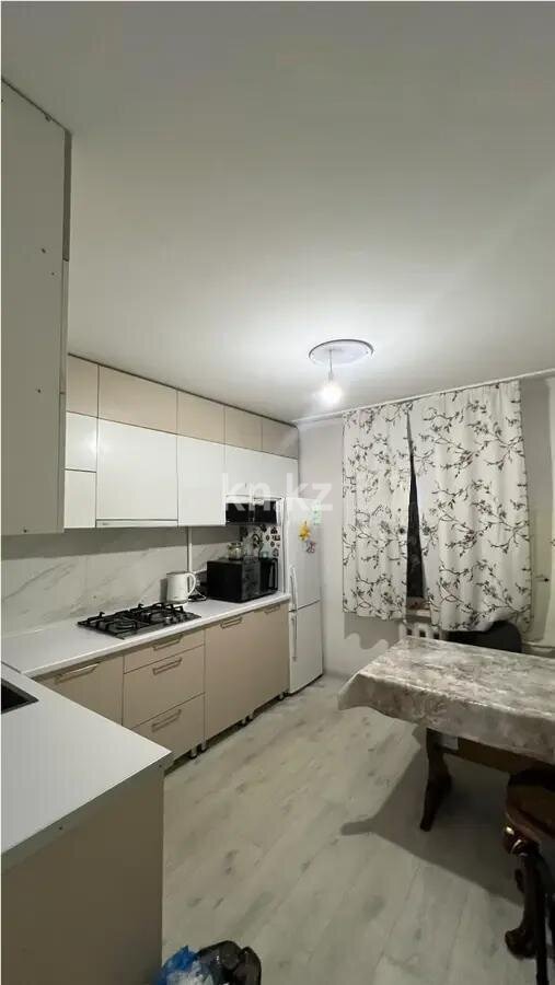 Продажа 4-комнатной квартиры, 81.6 м² в Алматы - фото 3