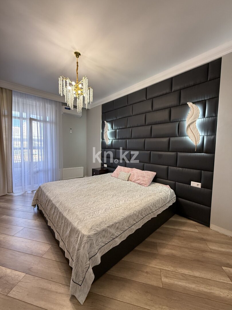 Продажа 4-комнатной квартиры, 124.3 м² в Астане - фото 4