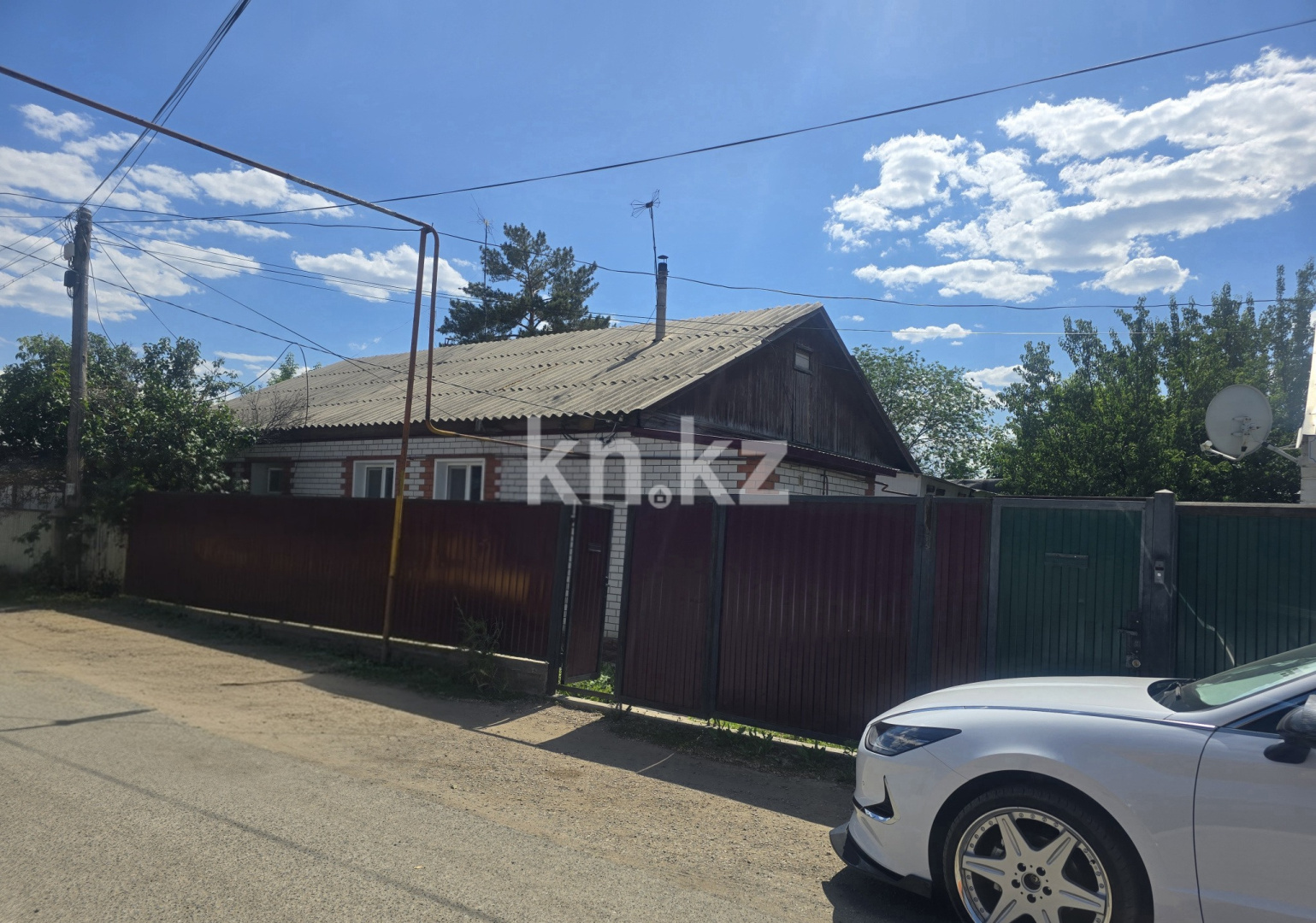 Продажа 2-комнатного дома, 50.6 м², ул. Жанзакова, дом  8 - Продажа домов, коттеджей в Казахстане фото 1 из 14