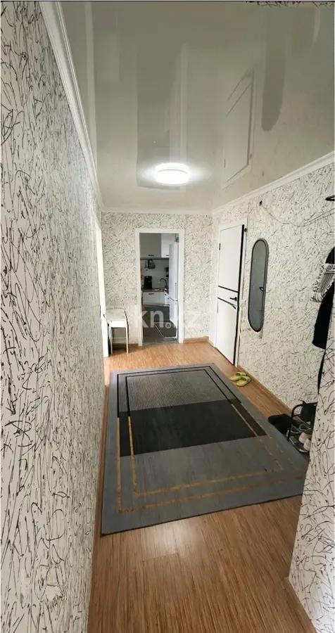 Продажа 2-комнатной квартиры, 43 м², пр. Бухар-жырау, дом  96 в Караганде - фото 4