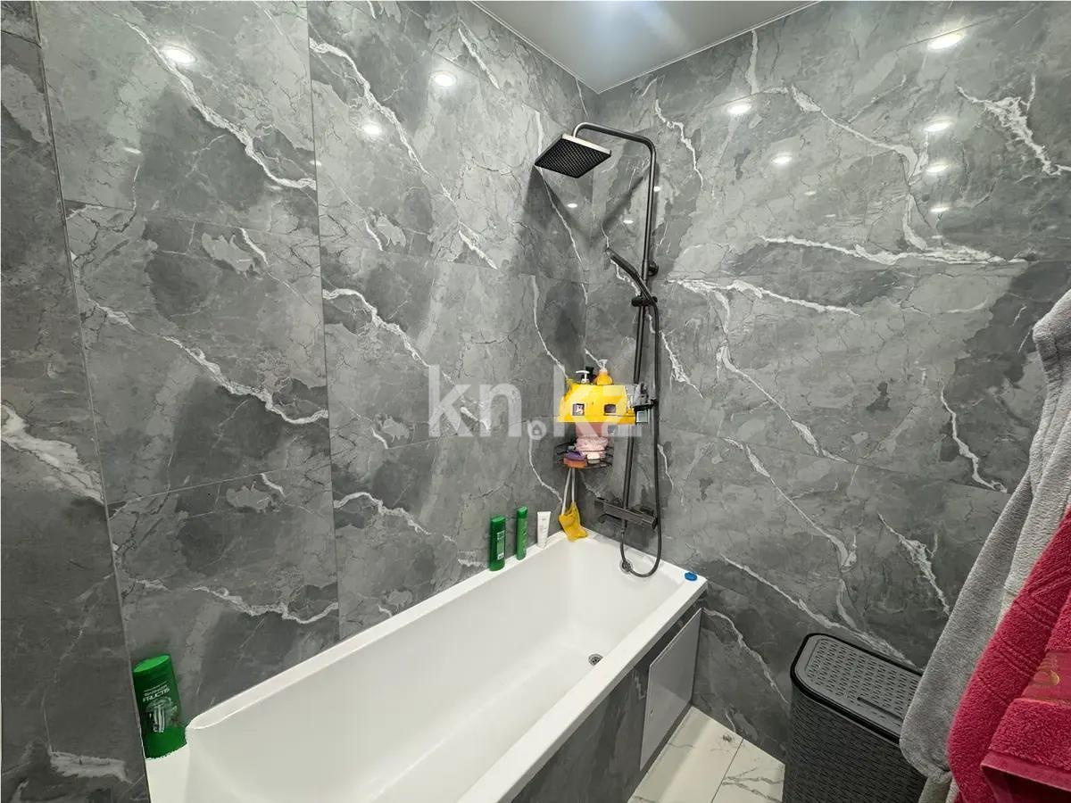 Продажа 2-комнатной квартиры, 71.4 м², ул. Сатпаева, дом  82 в Алматы - фото 6