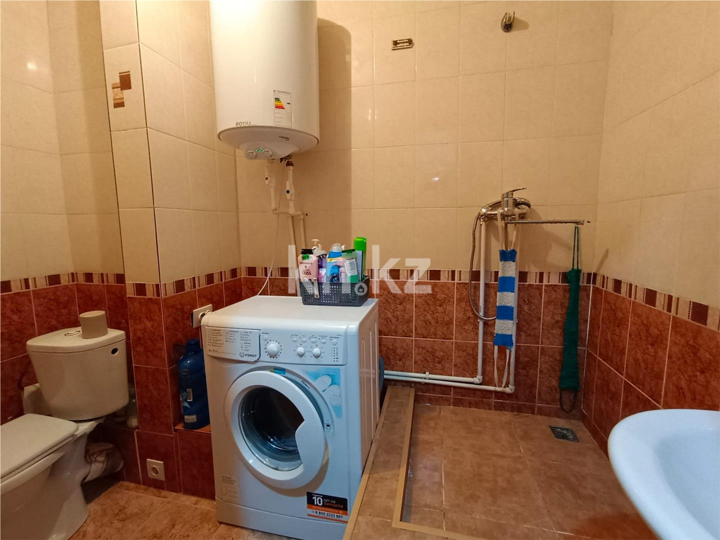 Продажа 4-комнатной квартиры, 77 м², мкр-н 22 - Продажа  четырехкомнатных квартир в Караганде фото 12 из 16