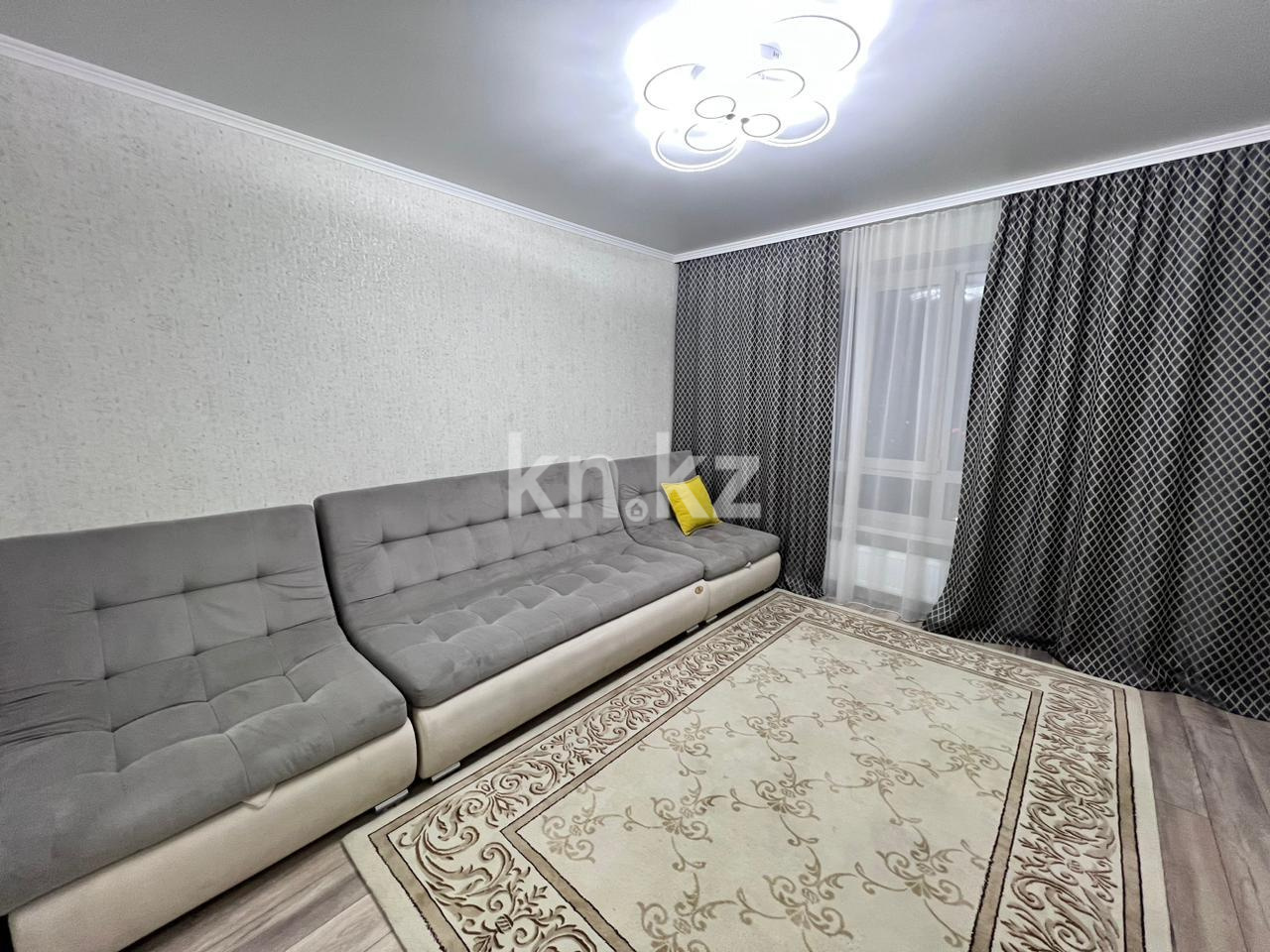 Продажа 3-комнатной квартиры, 87 м², ул. Сатыбалдина в Караганде - фото 10