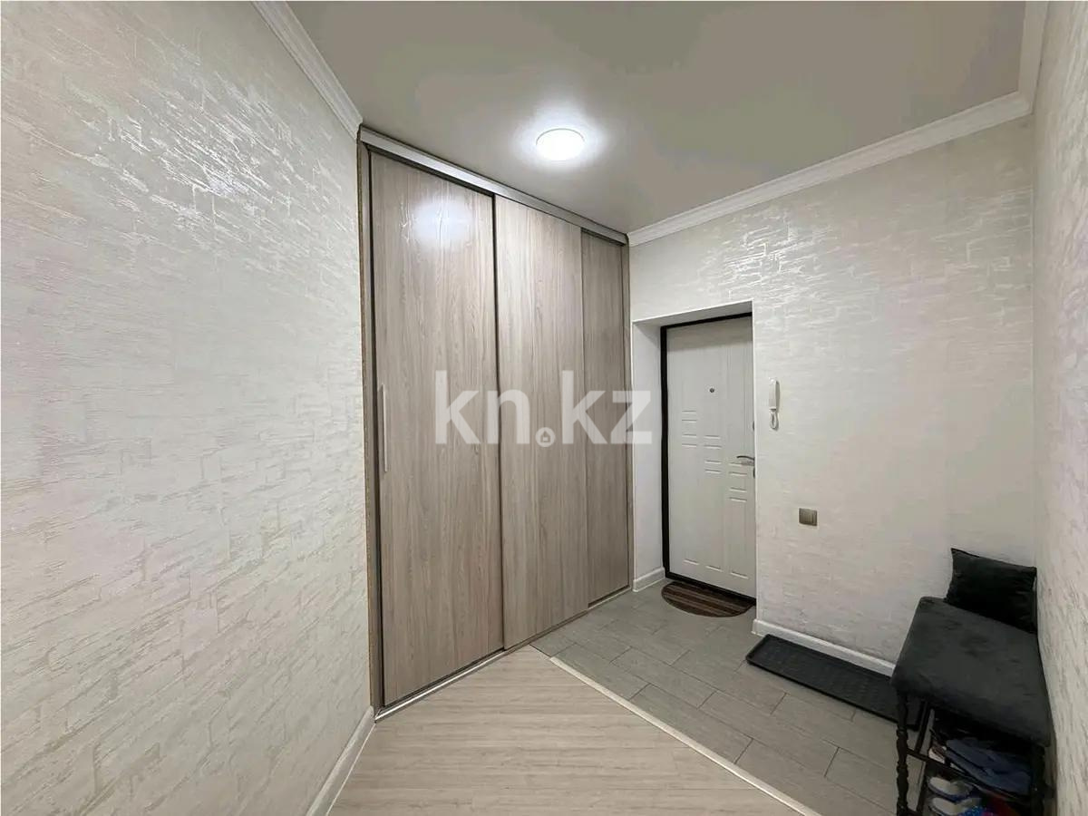 Продажа 2-комнатной квартиры, 72 м², ул. Сауран, дом  5д в Астане - фото 5