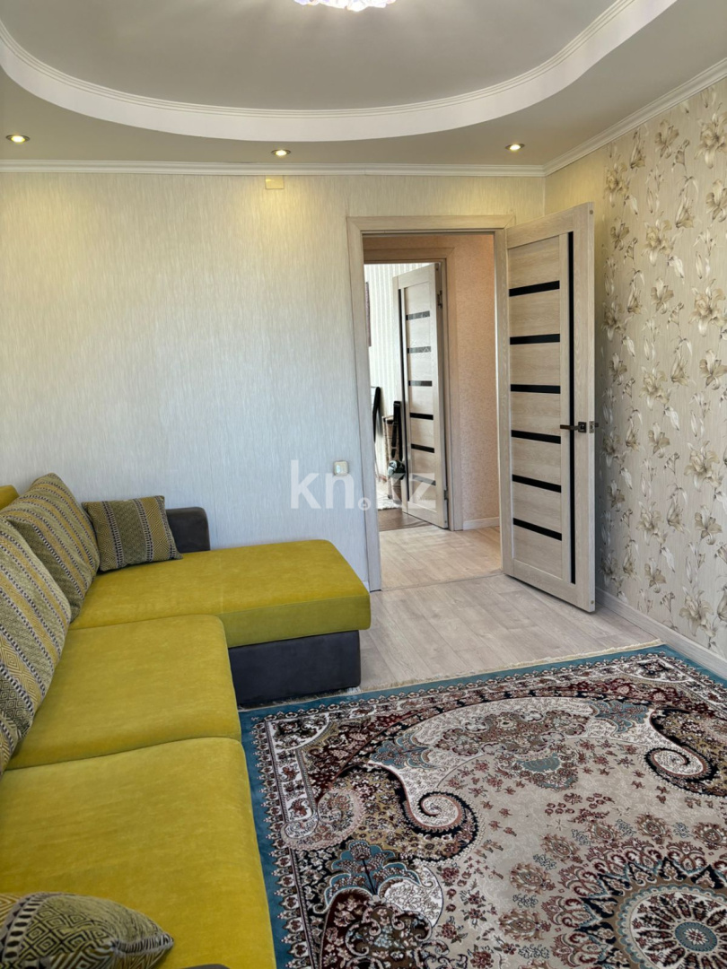 Продажа 2-комнатной квартиры, 48 м², 21-й мкр., дом  30 - Продажа квартир в Караганде фото 1 из 8