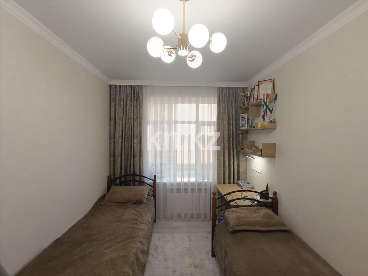 Продажа 3-комнатной квартиры, 71 м², ул. Муканова, дом  78 - Продажа  трехкомнатных квартир в Караганде фото 5 из 17