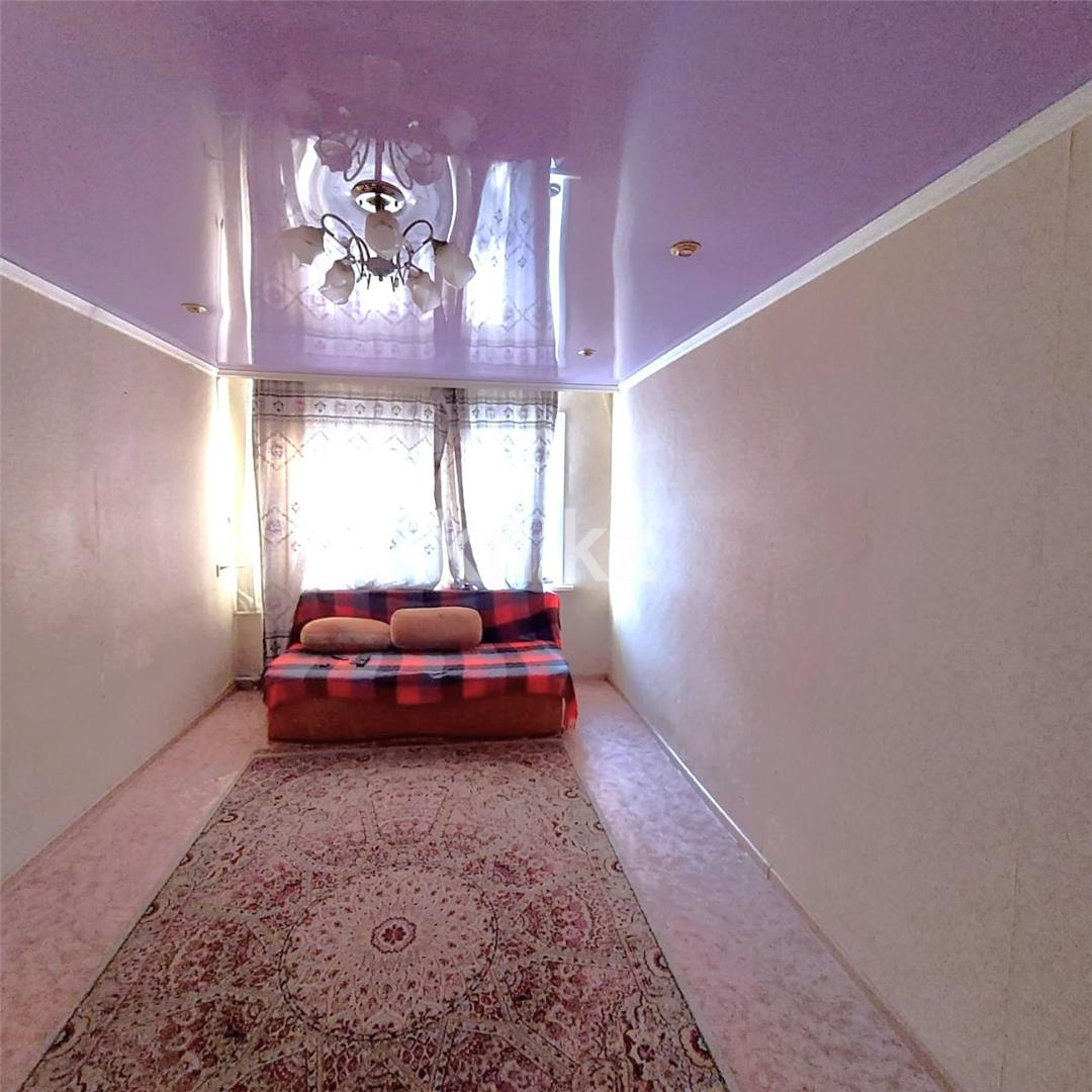 Продажа 2-комнатной квартиры, 43 м², ул. Ермекова - Продажа квартир в Караганде фото 1 из 8