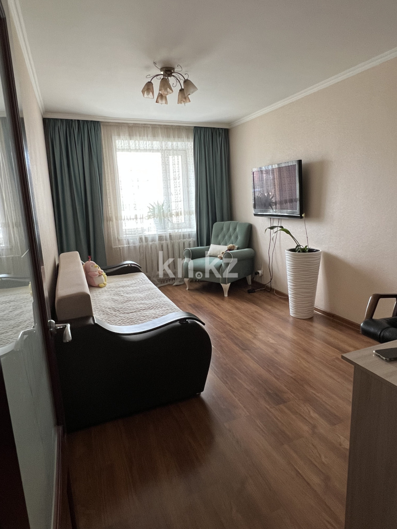 Продажа 4-комнатной квартиры, 80 м², пр. Республики, дом  32 - Продажа  четырехкомнатных квартир в Караганде фото 4 из 4