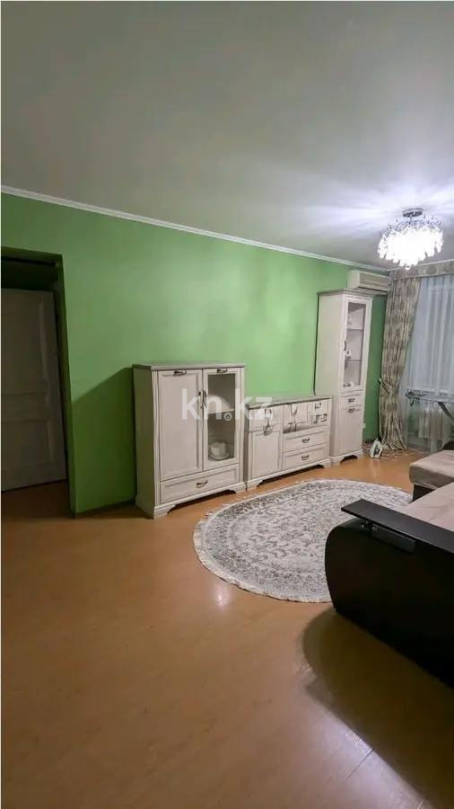 Продажа 3-комнатной квартиры, 59 м², мкр-н 8, дом  30 - Продажа квартир в Алматы фото 1 из 5