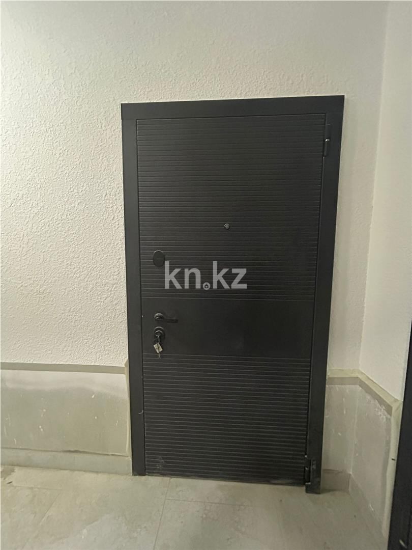 Продажа 2-комнатной квартиры, 60 м², ул. Штурманская - Продажа квартир в Караганде фото 2 из 13