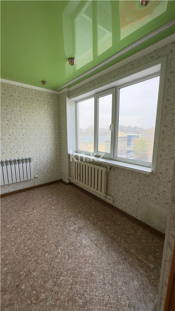 Продажа 3-комнатной квартиры, 47 м², ул. 6-й мик-н в Темиртау - фото 6