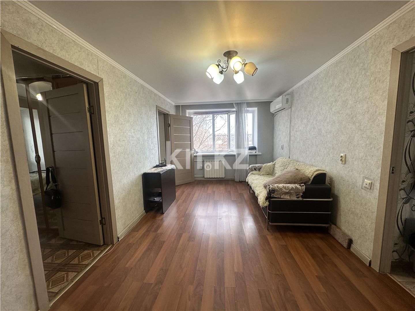 Продажа 4-комнатной квартиры, 64 м², пр. Назарбаева - Продажа  четырехкомнатных квартир в Караганде фото 2 из 10