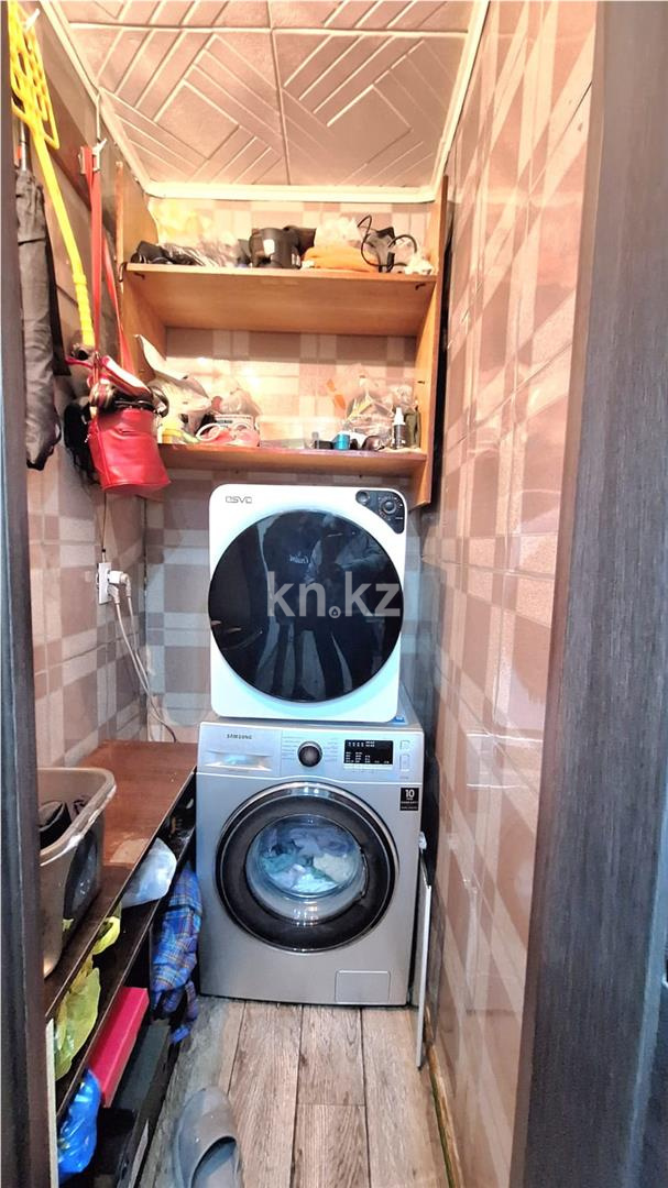 Продажа 4-комнатной квартиры, 61 м², мкр-н 16 - Продажа квартир в Караганде фото 11 из 13