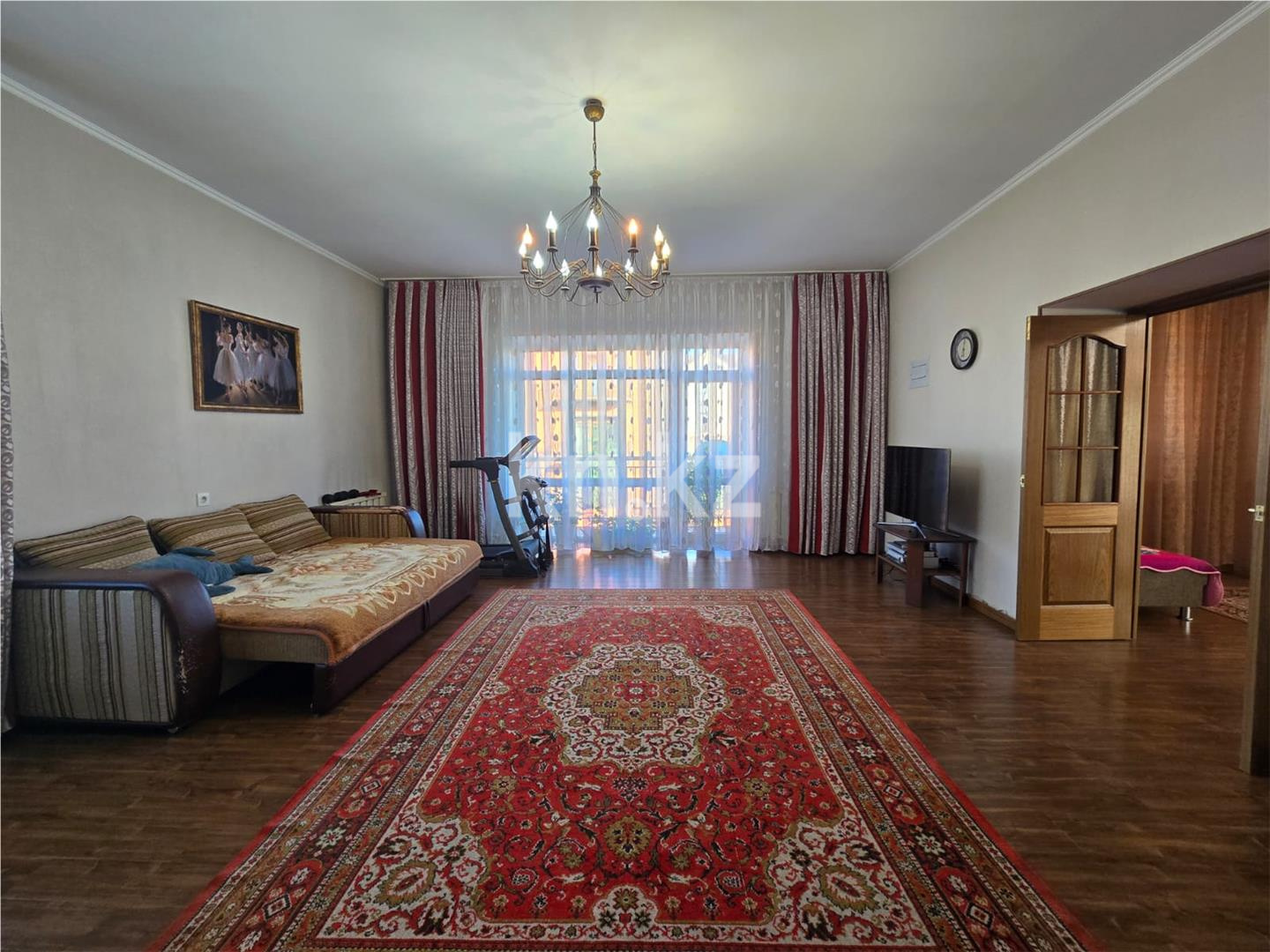 Продажа 5-комнатного дома, 355.2 м², мкр-н 8-й - Продажа домов, коттеджей в Темиртау фото 9 из 35